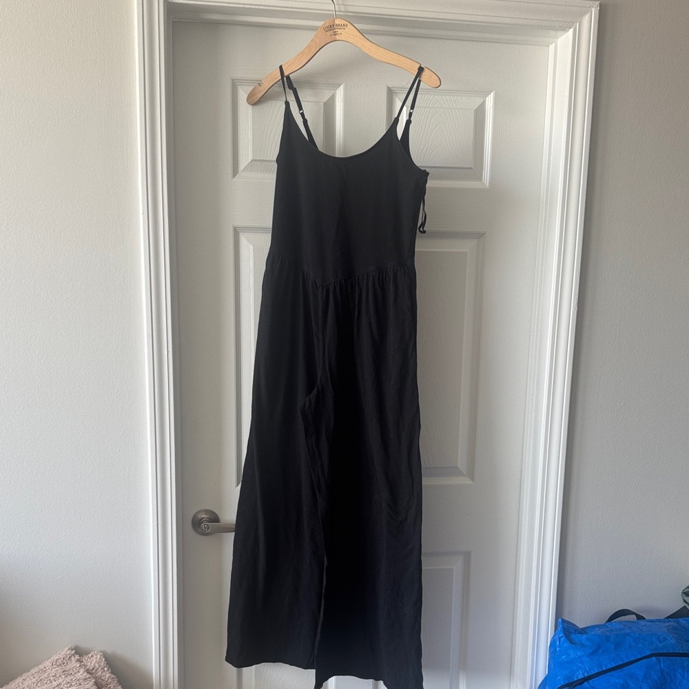 Aerie jumpsuit. Never worn.